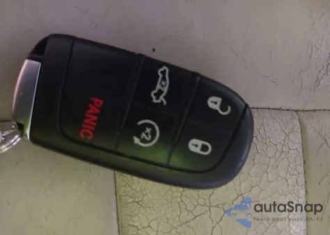 2015 Chrysler 200 C из США, поврежденный, VIN 1C3CCCCG3FN647877